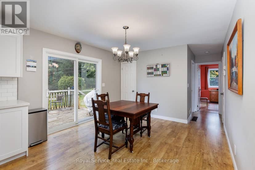6 Clifton Road — photo 16 of 33