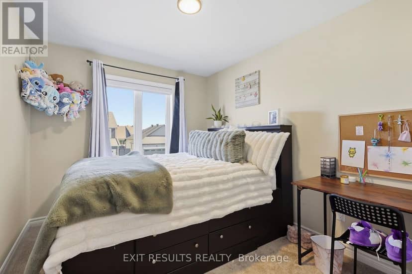 783 Namur Street W — photo 17 of 30