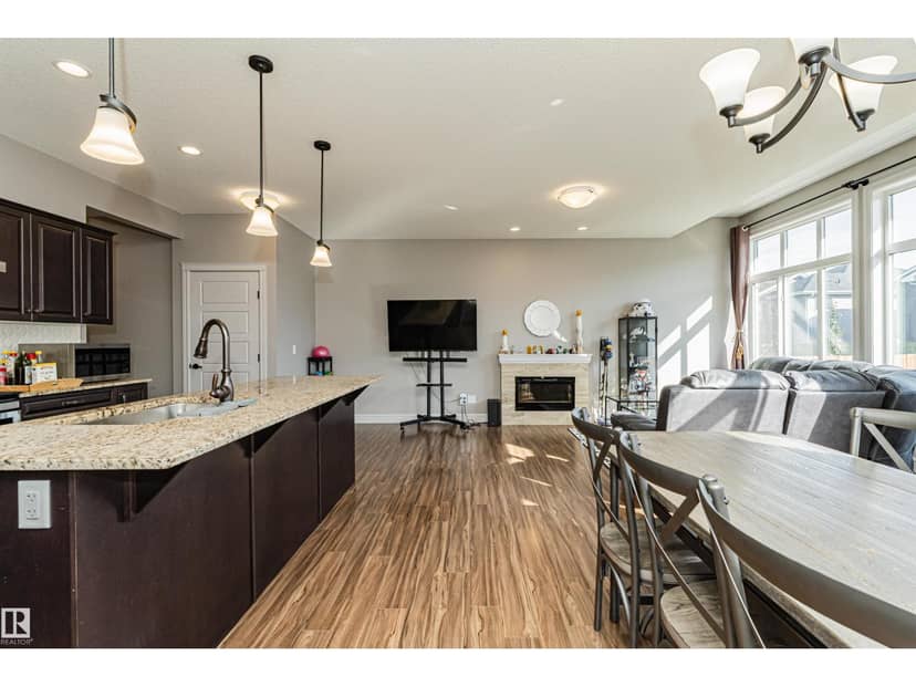 1523 169 ST SW — photo 18 of 40