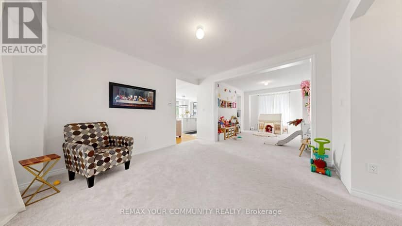 32 Baycroft Boulevard — photo 19 of 40