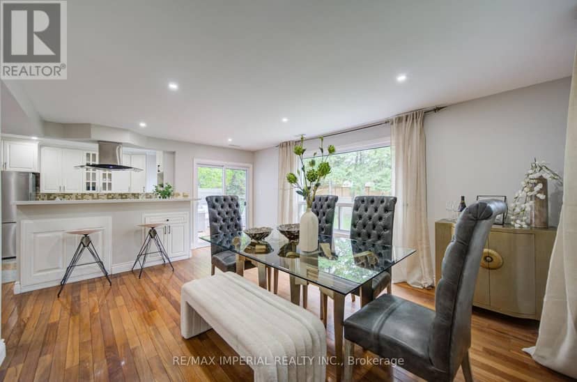 19 Penwick Crescent — photo 14 of 40