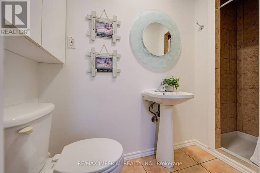 19 Penwick Crescent — photo 16 of 40