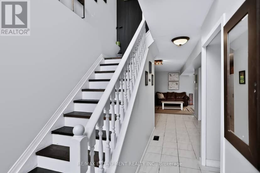 189 Terrace Hill Street — photo 6 of 40