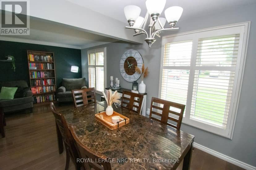46 Trelawn Parkway — photo 11 of 40