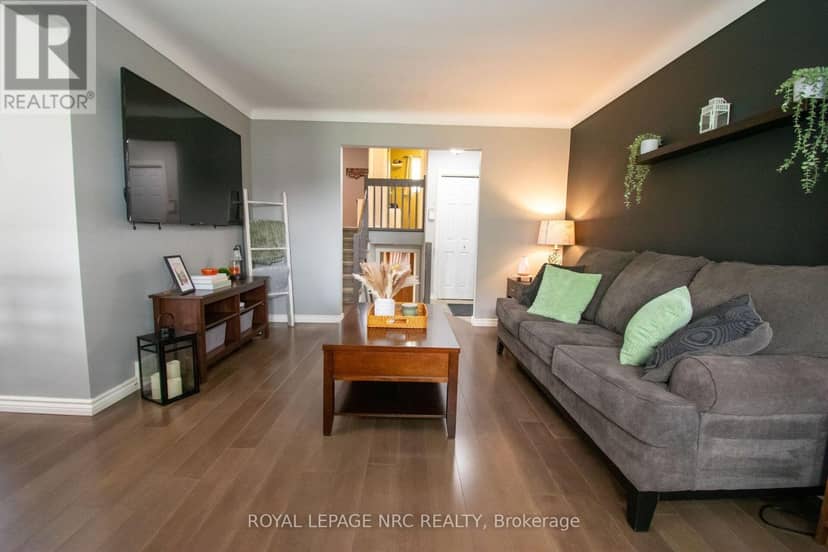 46 Trelawn Parkway — photo 8 of 40
