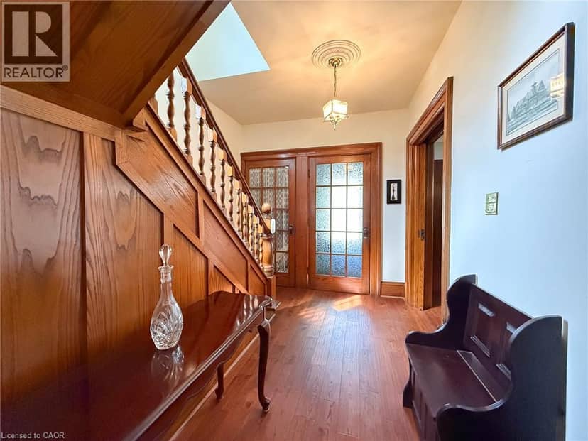 103 MAIN Street S — photo 11 of 40