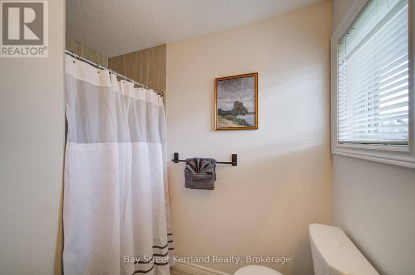 31 Marshall Drive — photo 26 of 40