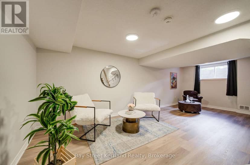 31 Marshall Drive — photo 34 of 40
