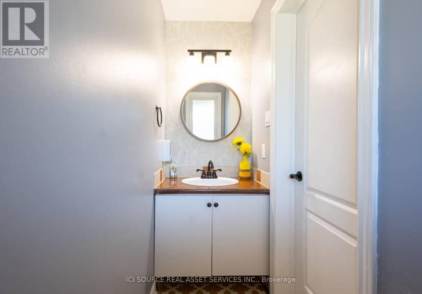 127 Waterbridge Drive, Ottawa, photo 4