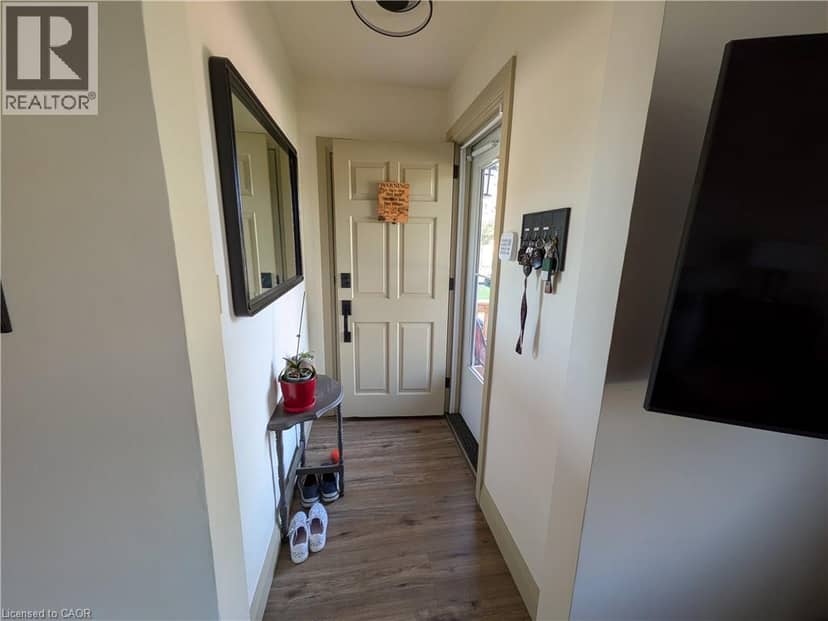 487 SCHOLFIELD Avenue N, Welland, photo 2