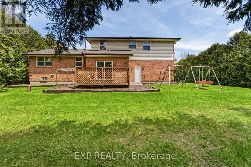 32 Louisa Street — photo 35 of 40