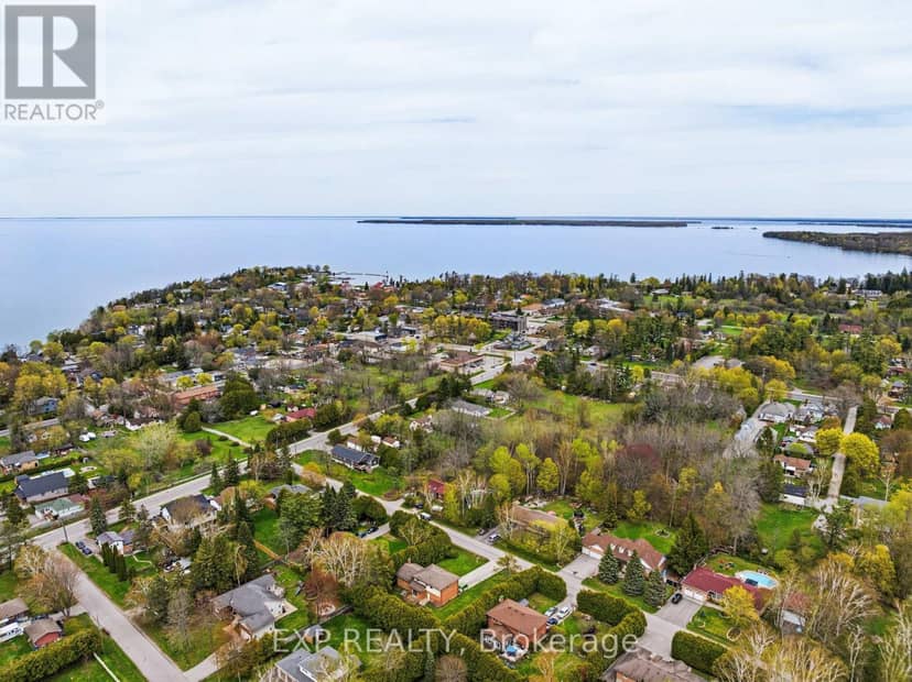 32 Louisa Street — photo 40 of 40