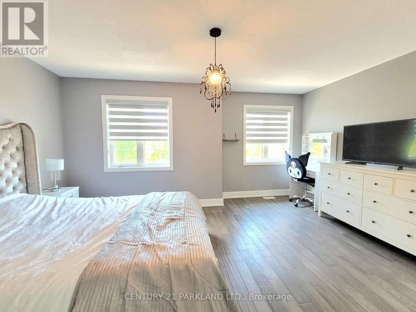 15 Jonas Millway — photo 29 of 40