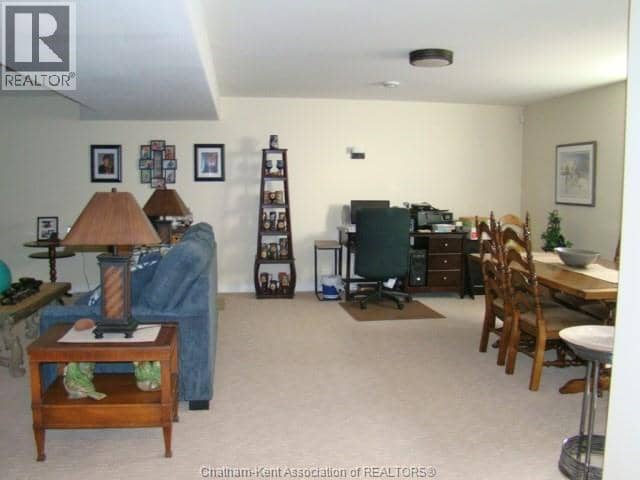 34 Lanz Boulevard — photo 31 of 40