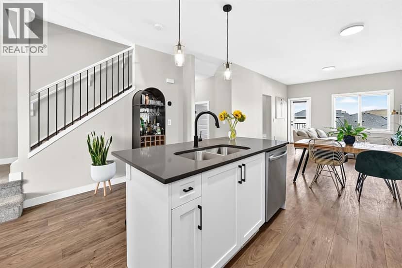182 River Heights Drive — photo 10 of 40
