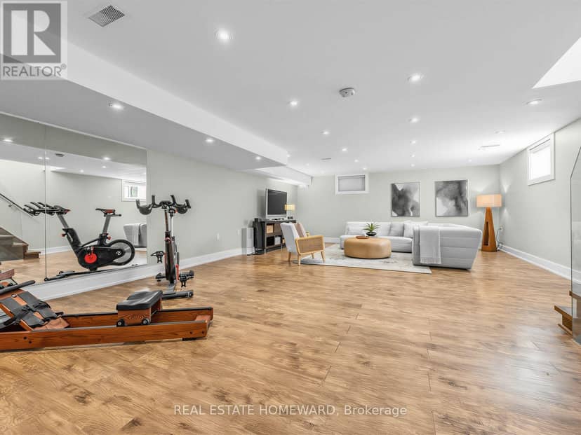 293 Rhodes Avenue — photo 37 of 40