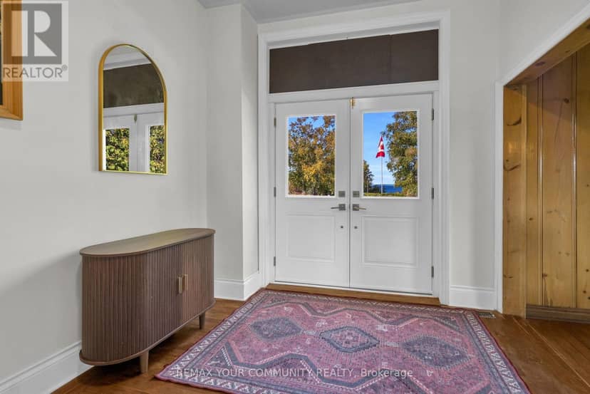 351 Hedge Road, Georgina, photo 8