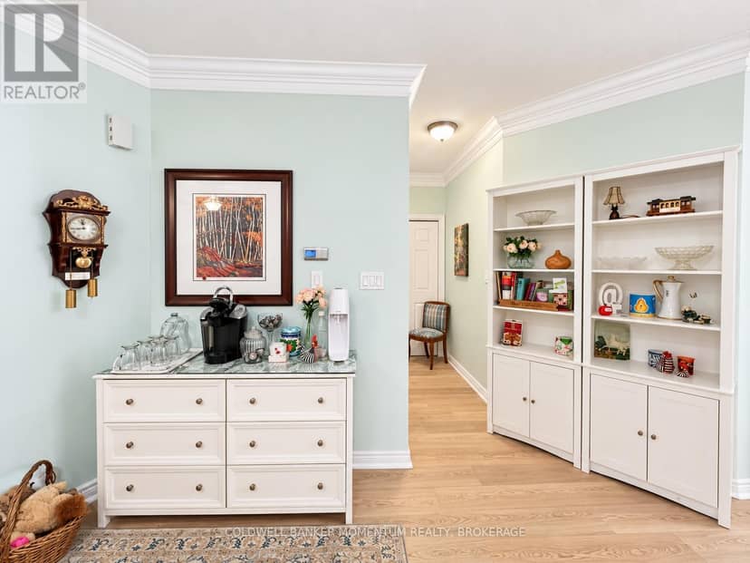 11 - 5200 Dorchester Road — photo 17 of 40