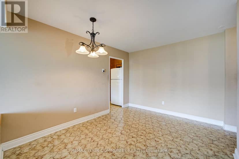 711 - 19 Four Winds Drive — photo 10 of 40