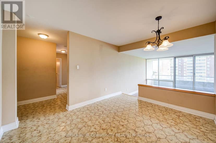711 - 19 Four Winds Drive — photo 12 of 40
