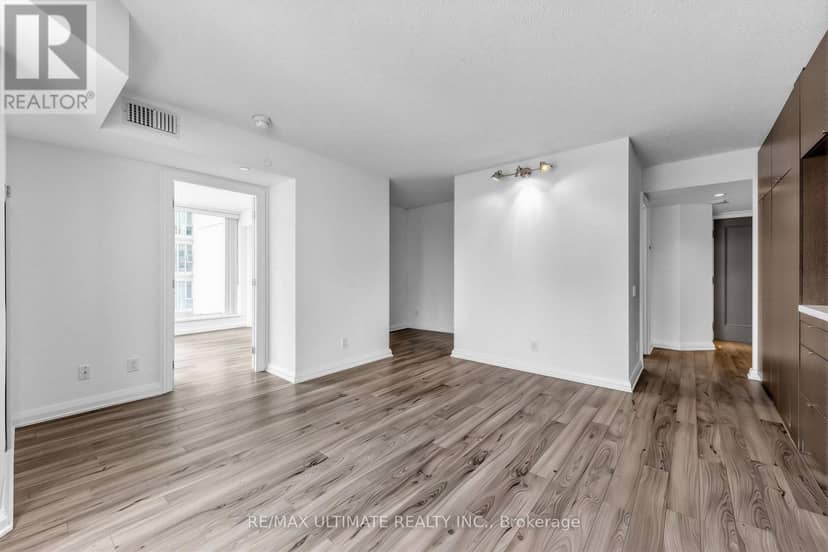 1607 - 155 Yorkville Avenue — photo 4 of 28