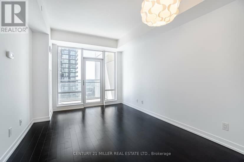 3701 - 21 Widmer Street — photo 15 of 38