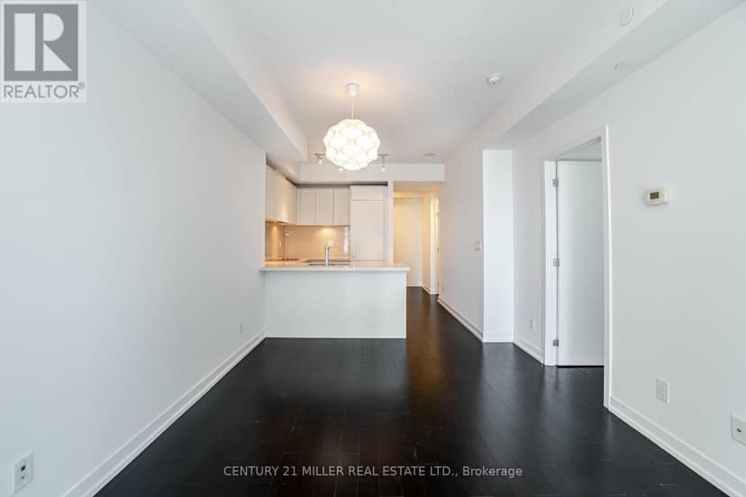 3701 - 21 Widmer Street — photo 17 of 38