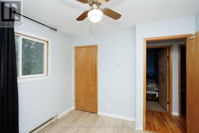 24 Oakwood Drive — photo 17 of 32