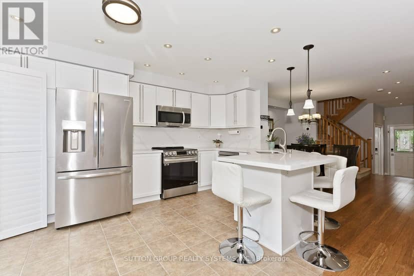 777 Shortreed Crescent — photo 13 of 40