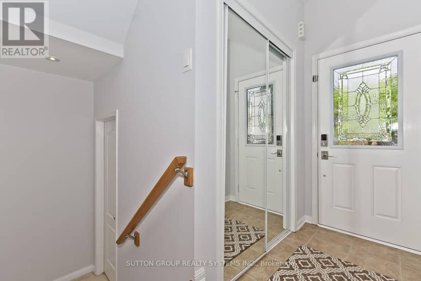 777 Shortreed Crescent, Milton, photo 4