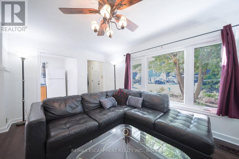 89 Salisbury Avenue — photo 6 of 27