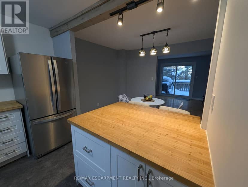 32 - 1440 Garth Street, Hamilton, photo 3