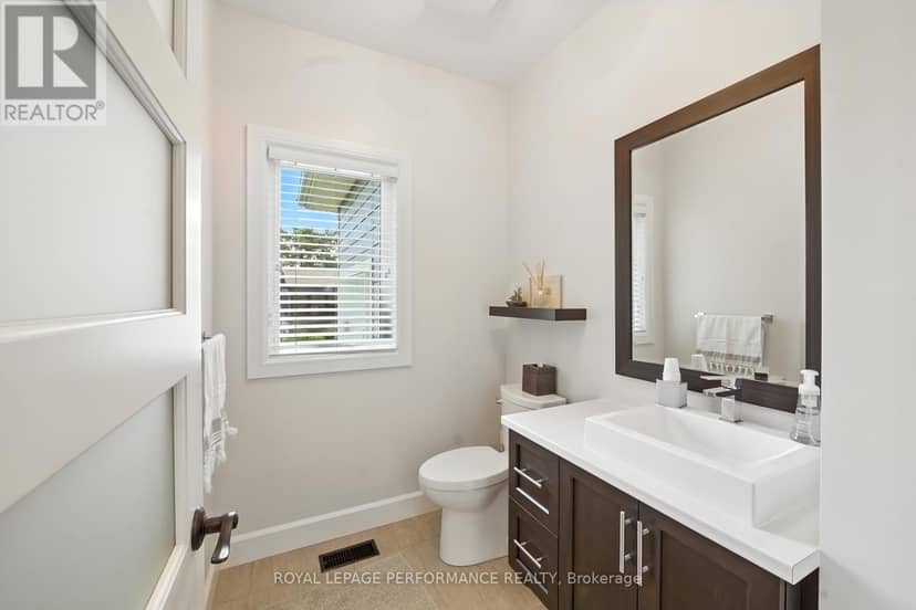3745 Front Road — photo 16 of 37