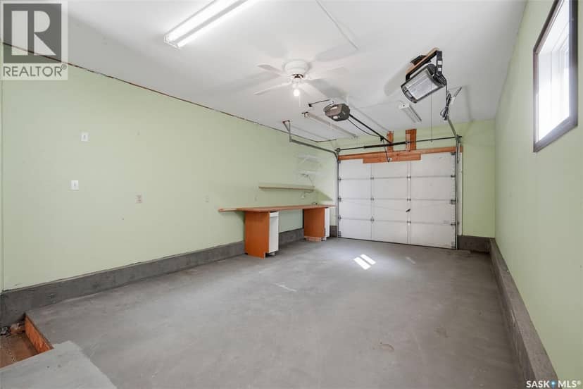 404 Peters STREET — photo 29 of 40