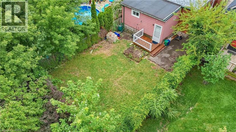 104 MARY Street — photo 14 of 14