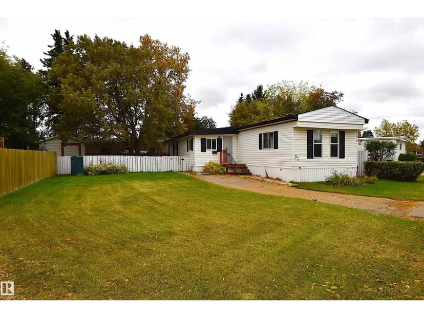 37 West View BV NW, Edmonton, photo 2