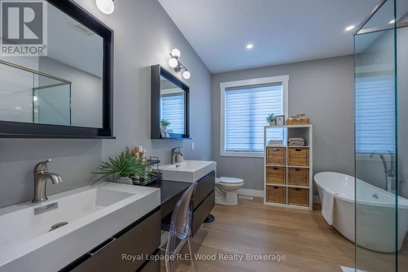 7 Sycamore Drive — photo 16 of 40