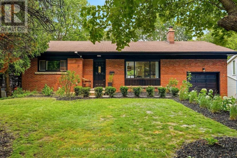 271 Linden Avenue — photo 2 of 27