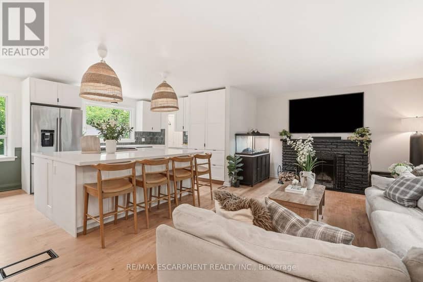 271 Linden Avenue — photo 6 of 27
