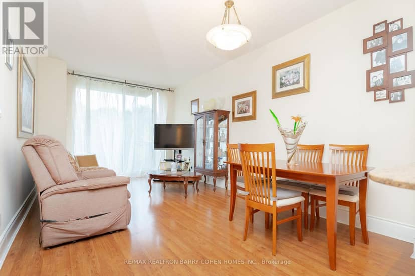 815 - 28 William Carson Crescent, Toronto, photo 5