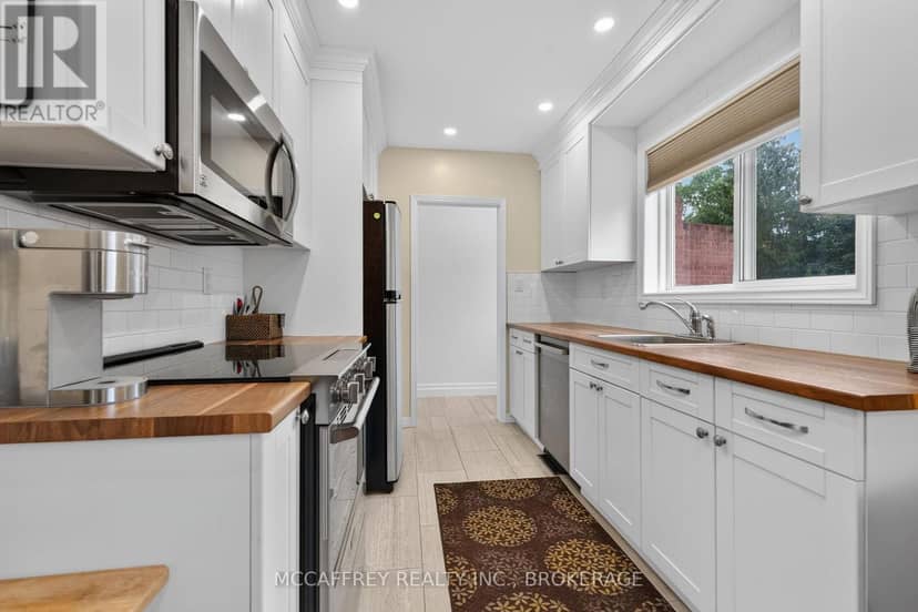1242 Leyton Avenue — photo 10 of 39