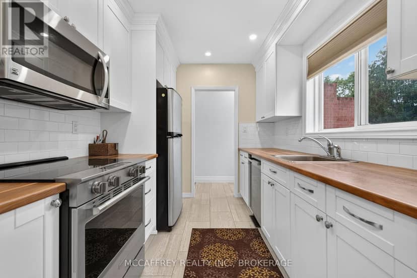 1242 Leyton Avenue — photo 9 of 39