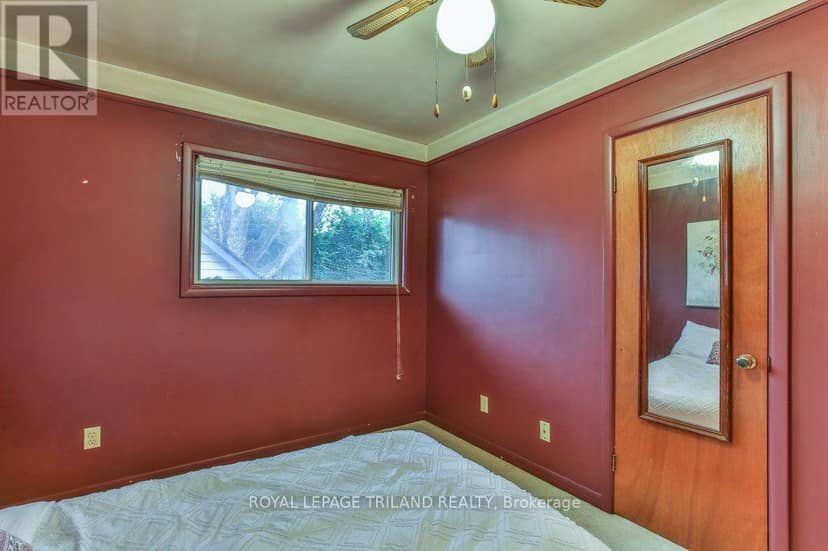 242 Burlington Street — photo 26 of 40