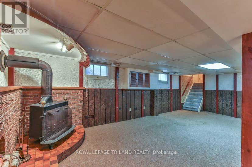 242 Burlington Street — photo 31 of 40