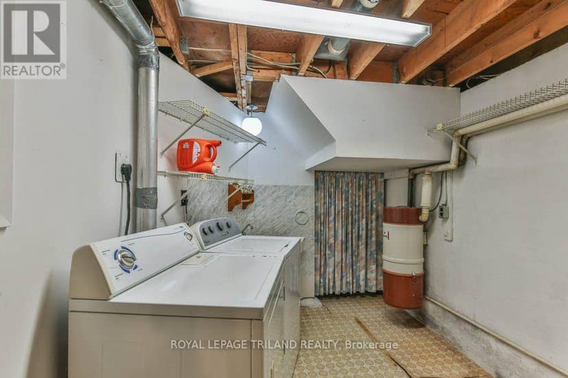 242 Burlington Street — photo 37 of 40