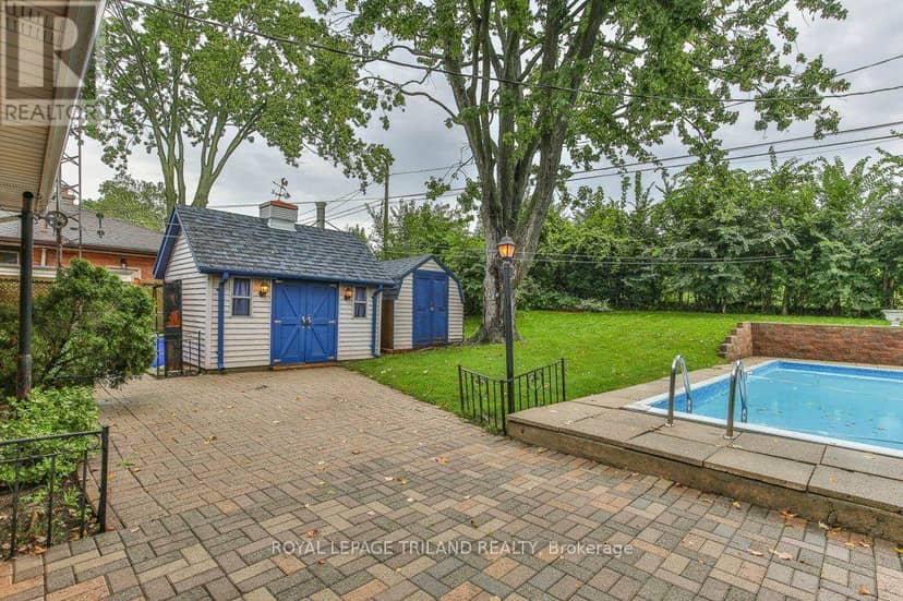 242 Burlington Street — photo 40 of 40