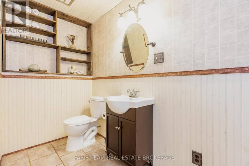 3114 Innisfil Beach Road — photo 29 of 37