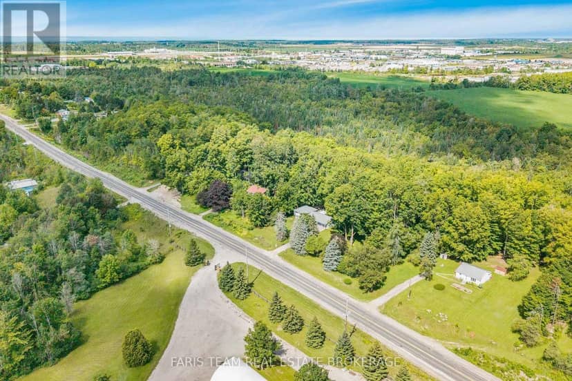 3114 Innisfil Beach Road — photo 36 of 37