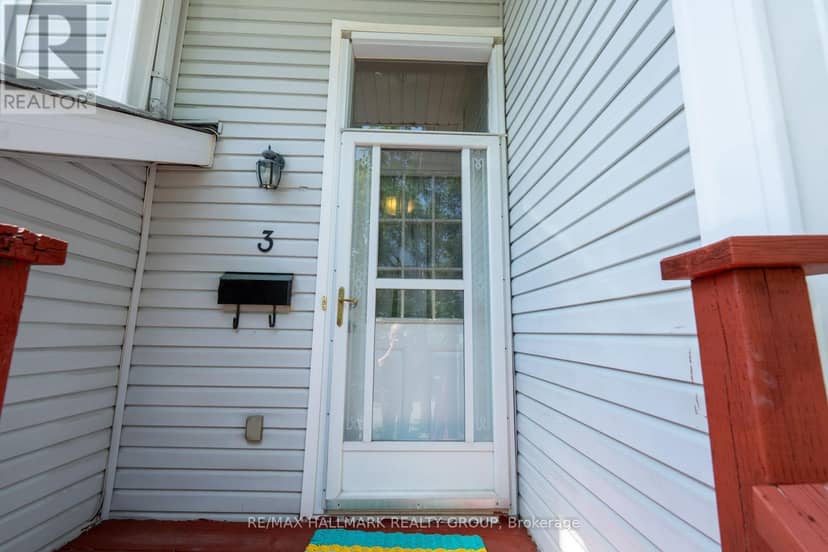 3 Seth Private, Ottawa, photo 3