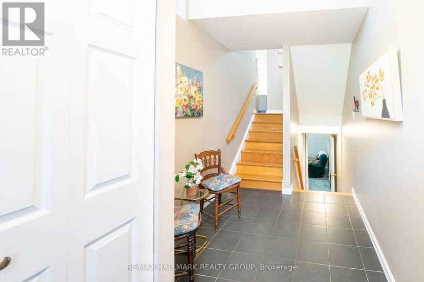 3 Seth Private, Ottawa, photo 5